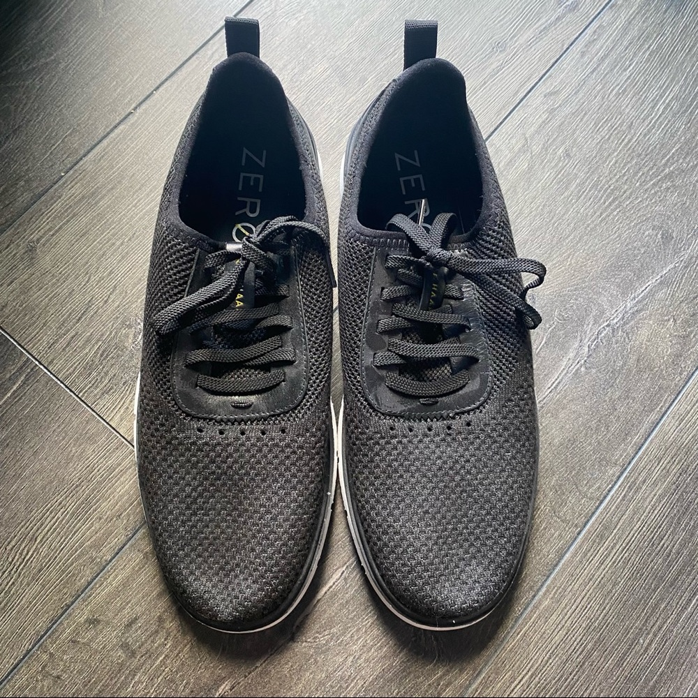 Mens Size 10.5- Cole Haan Zero Grand black sneakers